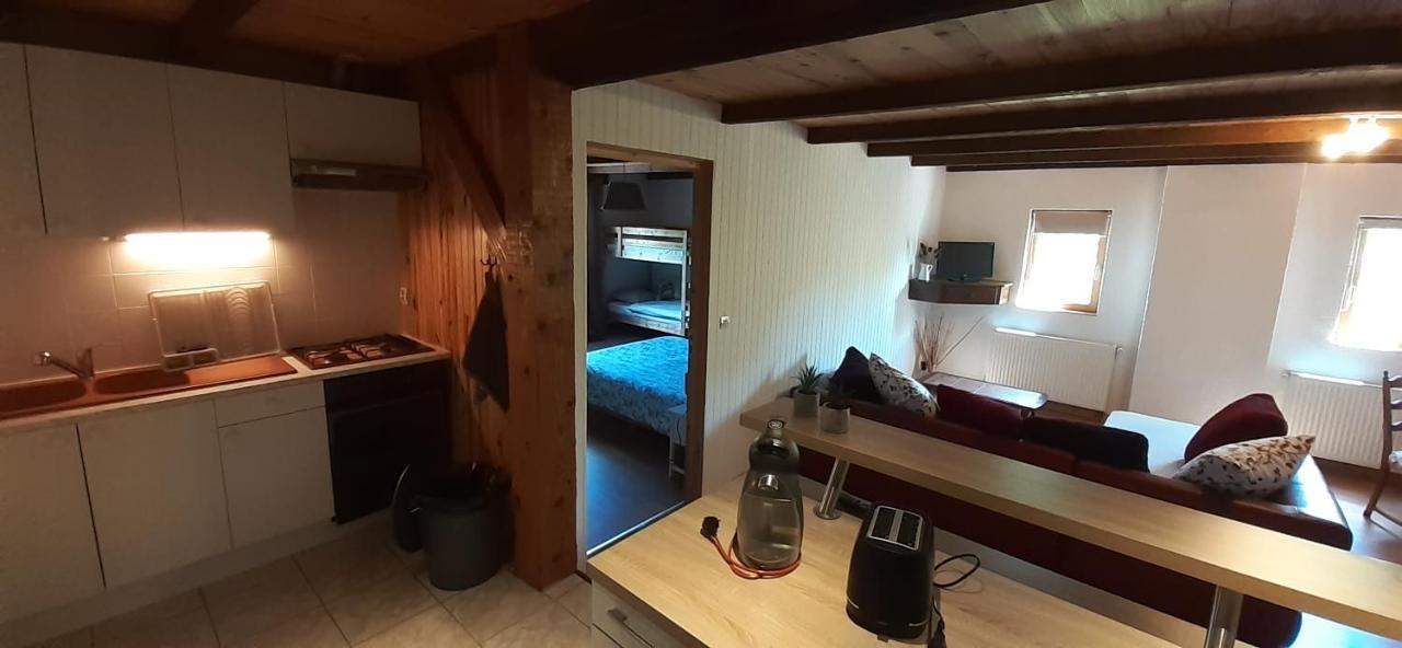L' Appartement Du Camping Hautoreille Bannes  Bagian luar foto