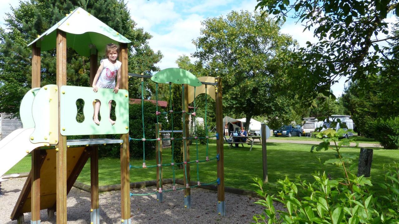 L' Appartement Du Camping Hautoreille Bannes  Bagian luar foto